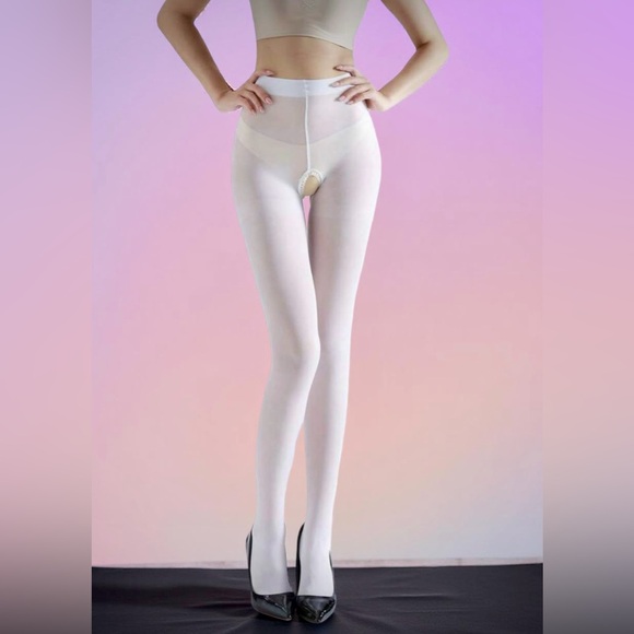 Accessories - Elegant White Crotchless Women's Tights